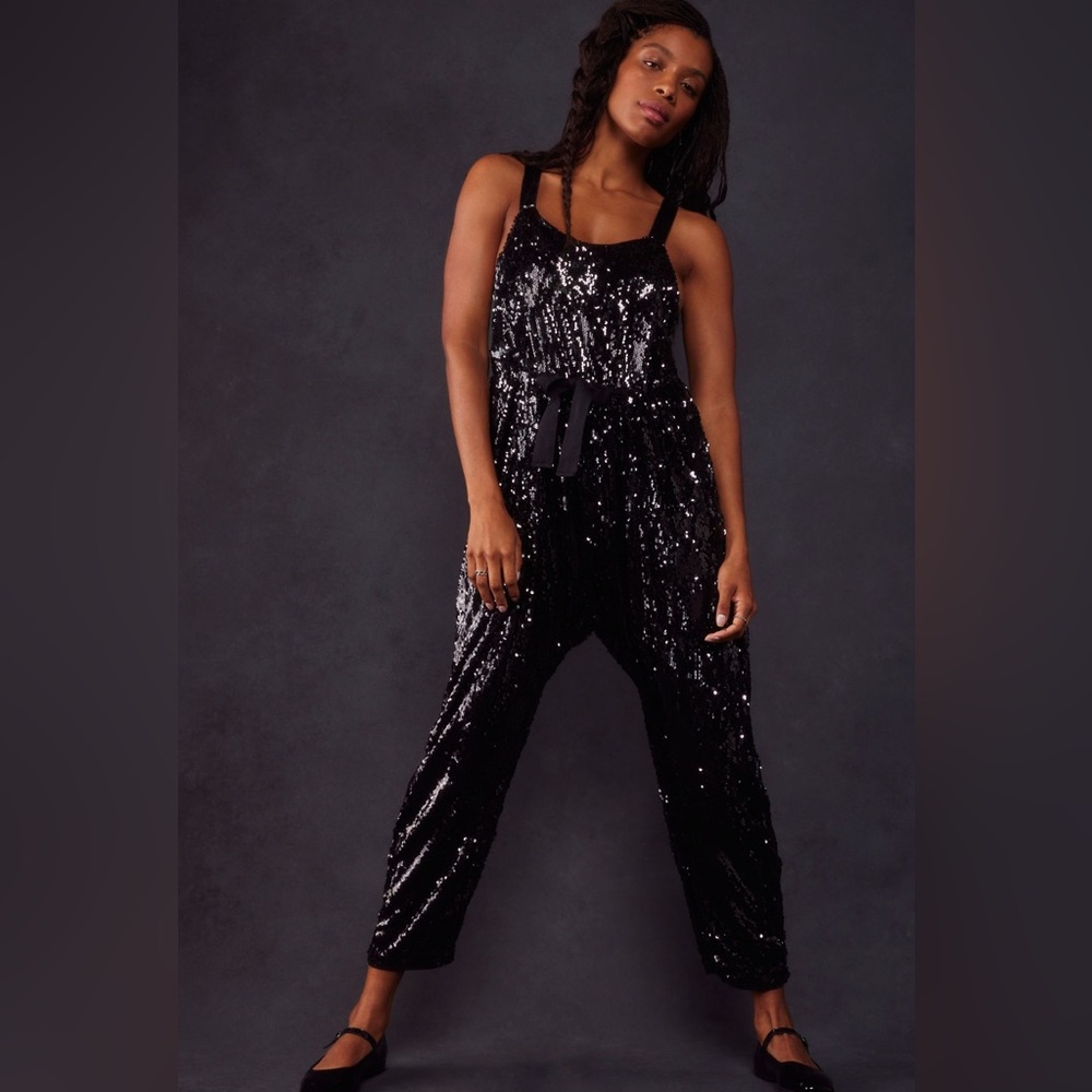 Free People Black Allover Sequin Belted Jumpsuit Party Size M
